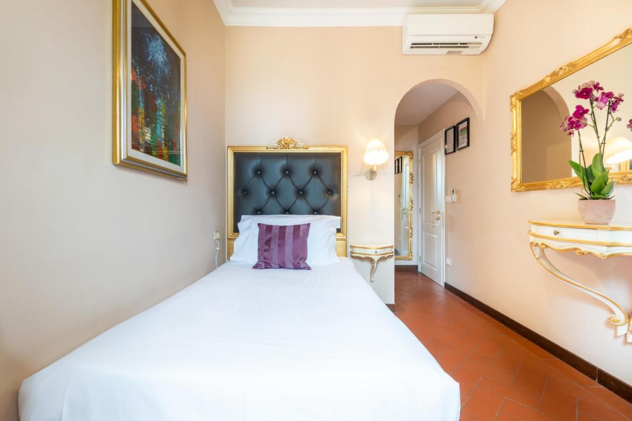 Art Hotel Villa Agape - Place Of Charme Florence Buitenkant foto